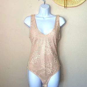 Socialite lace body tank body suit